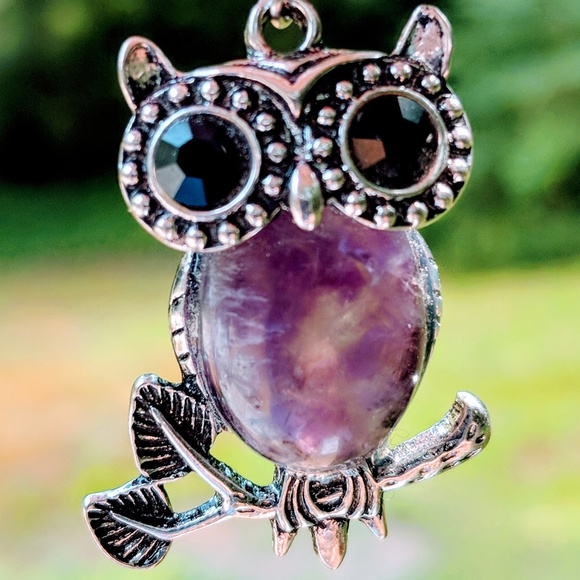 Owl with amethyst stone - Picture 3 of 7